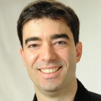 Carlos Figueira